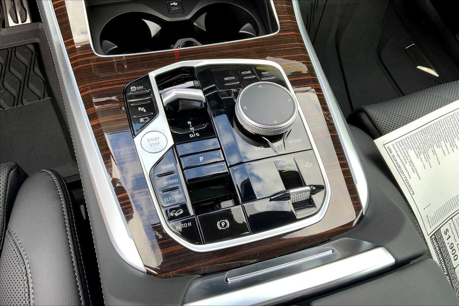 New 2026 BMW X5 xDrive50e w/ M Sport Package image 17