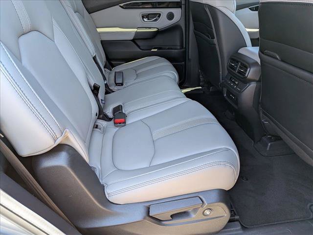 Certified 2025 Honda Pilot EX-L image 19