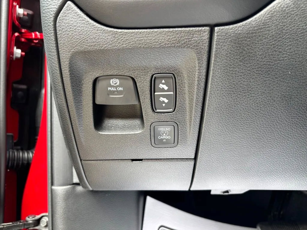 New 2027 RAM 1500 Limited AWD/4WD image 18