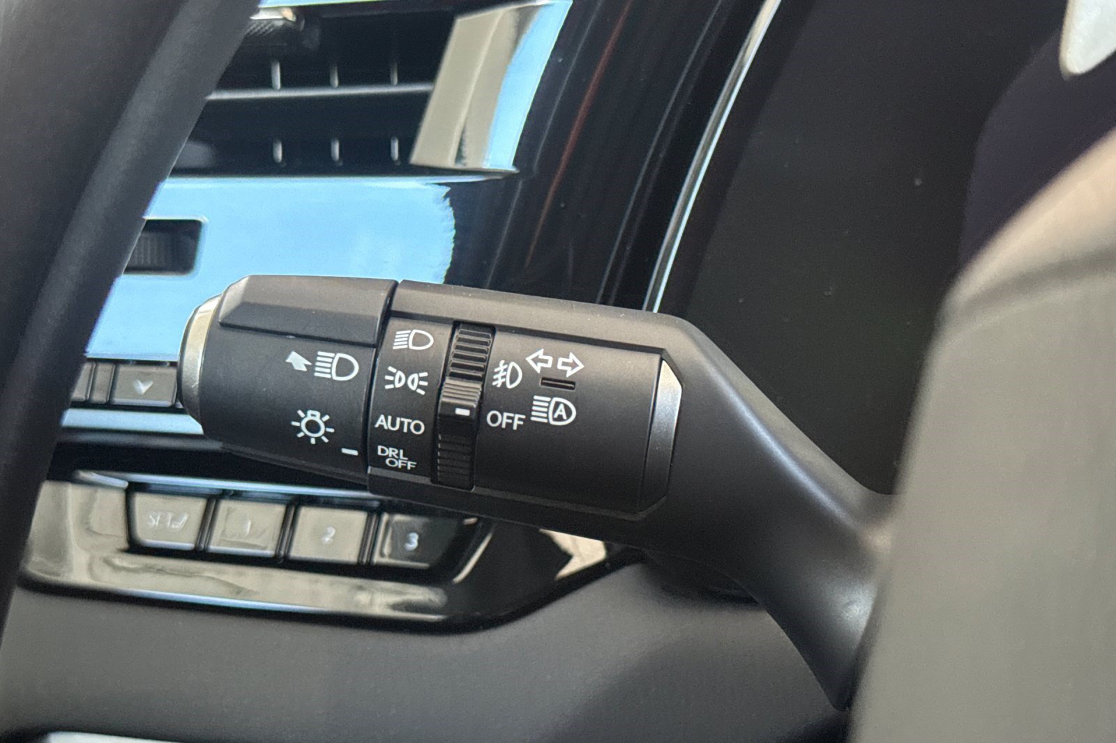 Certified 2025 Lexus RX 350 w/ Convenience Package AWD/4WD image 33