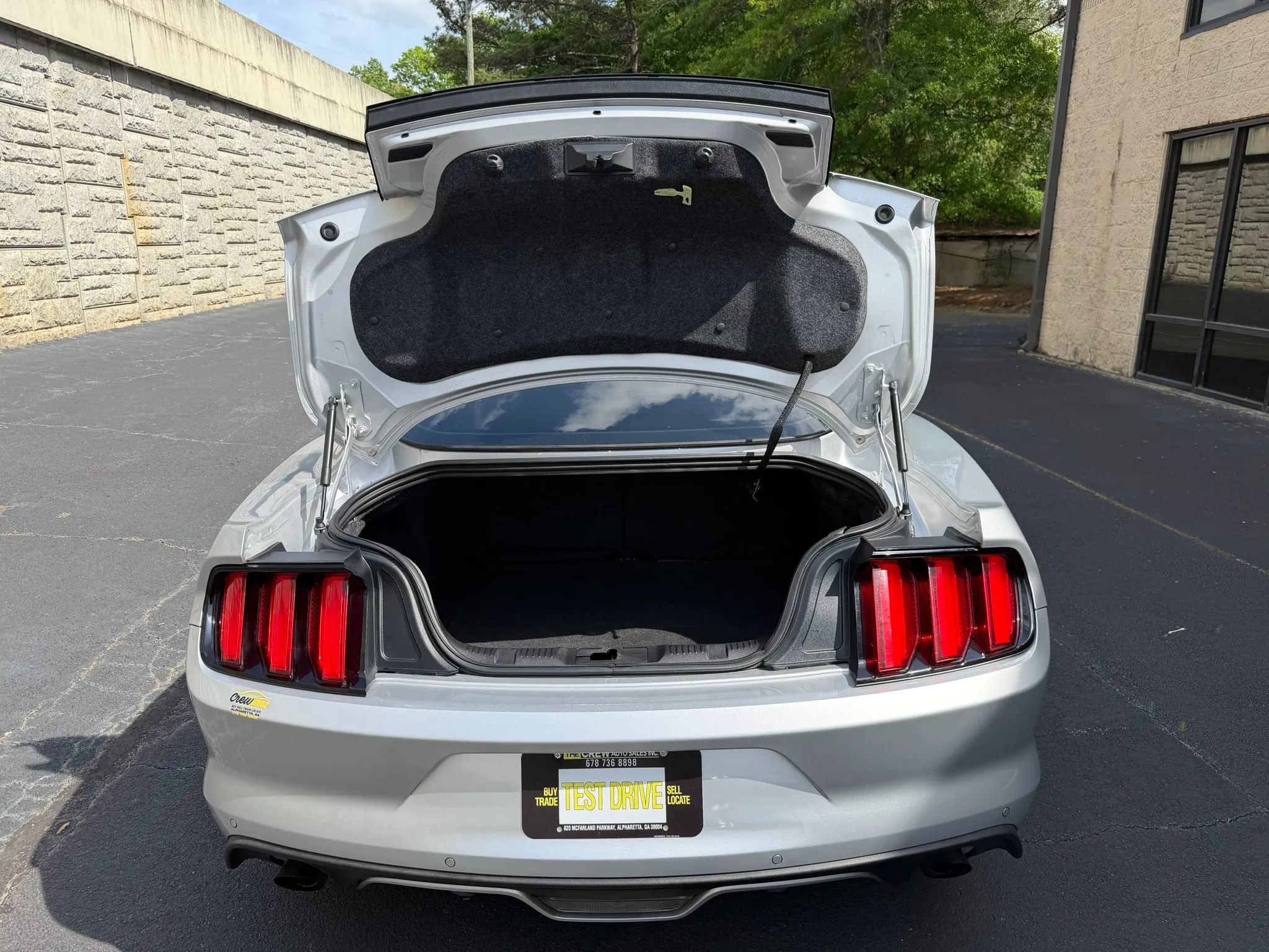 Used 2016 Ford Mustang Premium w/ Enhanced Security Package RWD image 29
