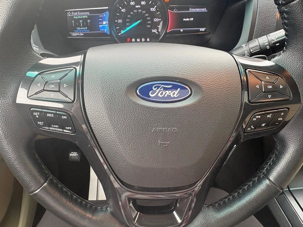 Used 2017 Ford Explorer XLT w/ Equipment Group 202A image 25