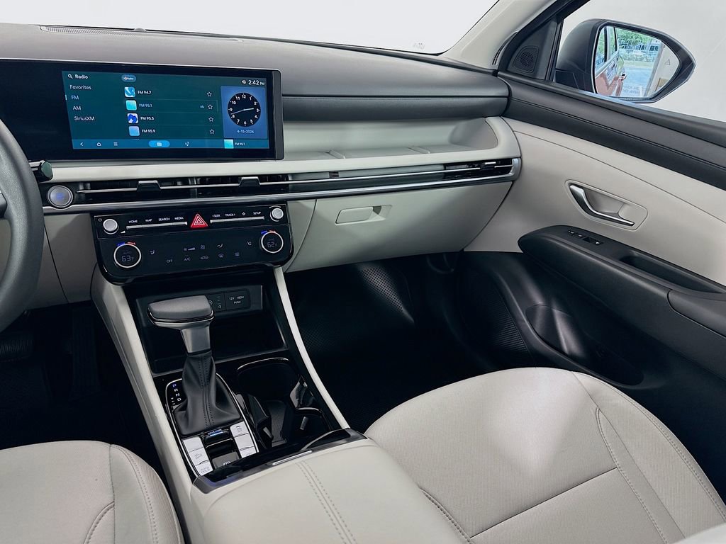 Certified 2025 Hyundai Tucson SEL image 22