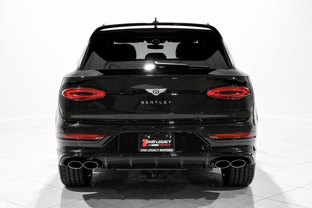 Used 2023 Bentley Bentayga Speed image 9