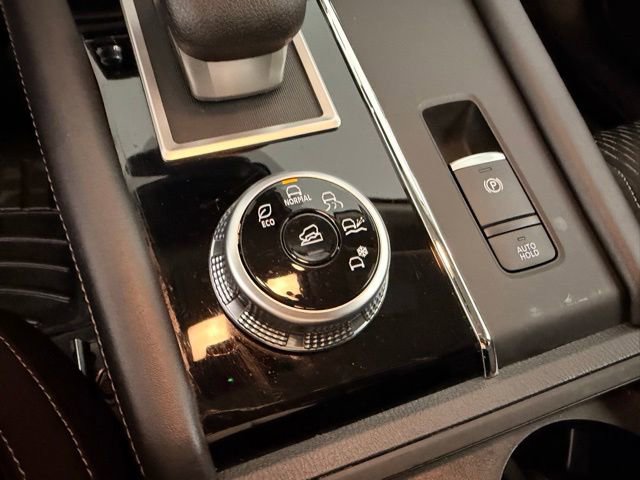 Used 2024 Mitsubishi Outlander ES image 30