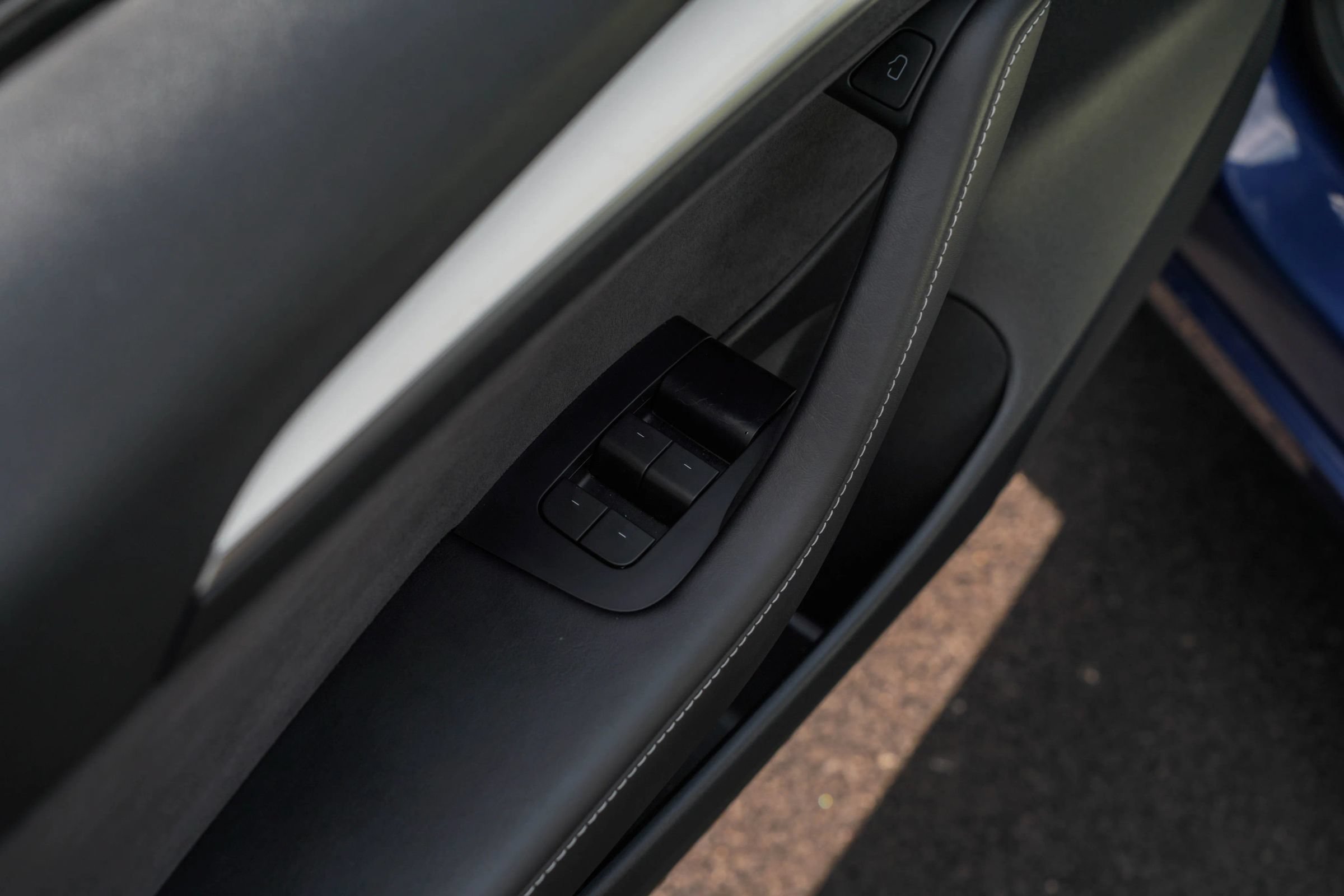 Used 2023 Tesla Model 3 Standard Range RWD image 10