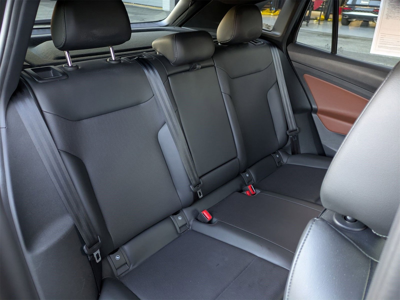 Used 2021 Volkswagen ID.4 Pro S w/ ID.4 Protection Package (IPT) image 28