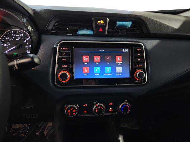 Used 2025 Nissan Versa SV image 13