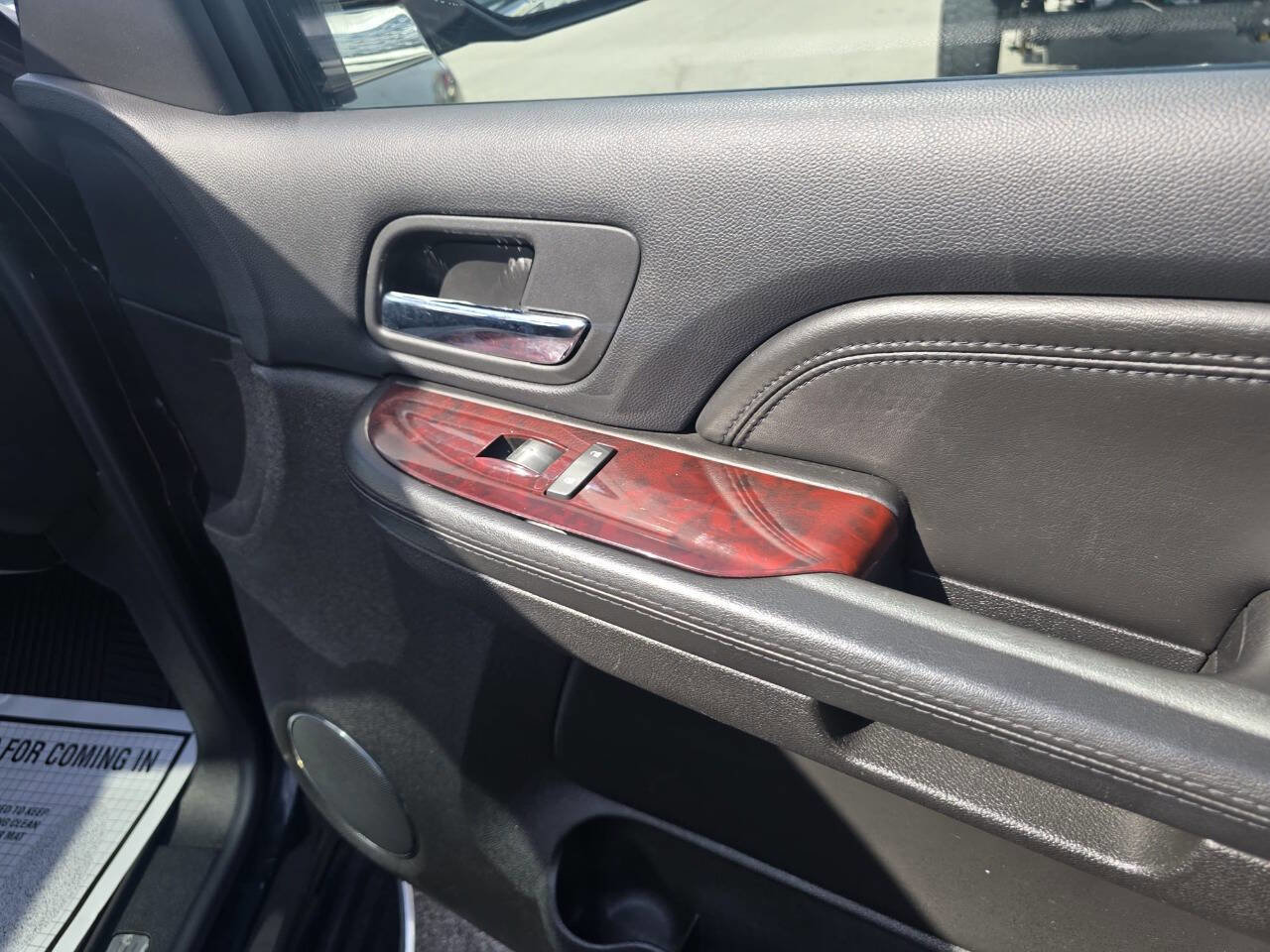 Used 2008 Cadillac Escalade EXT image 26