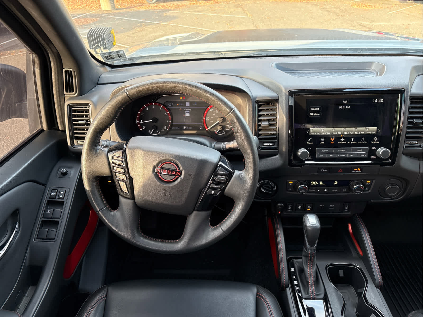 Used 2023 Nissan Frontier PRO-4X w/ Pro-4X Premium Package image 12