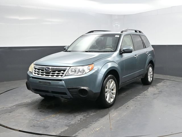 Used 2012 Subaru Forester 2.5X Premium AWD/4WD image 6