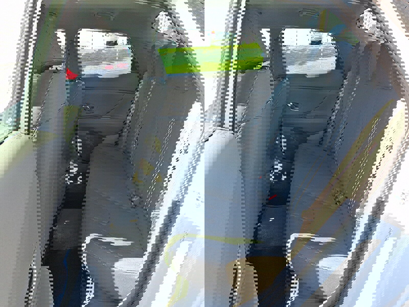 Certified 2025 Hyundai Elantra Hybrid w/ Cargo Package FWD image 11