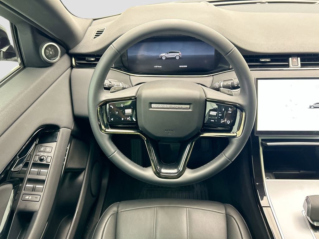 Used 2025 Land Rover Range Rover Evoque S image 10