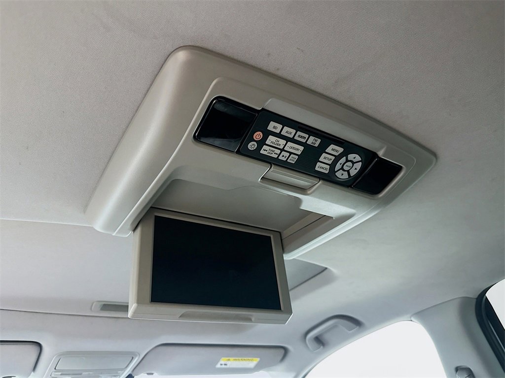 Used 2017 Honda Pilot Touring image 40