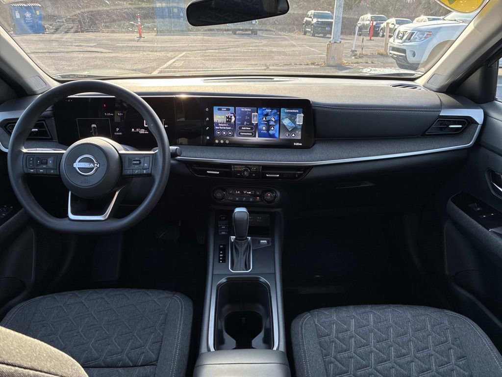 Used 2026 Nissan Kicks SV w/ Cold Weather Package image 16