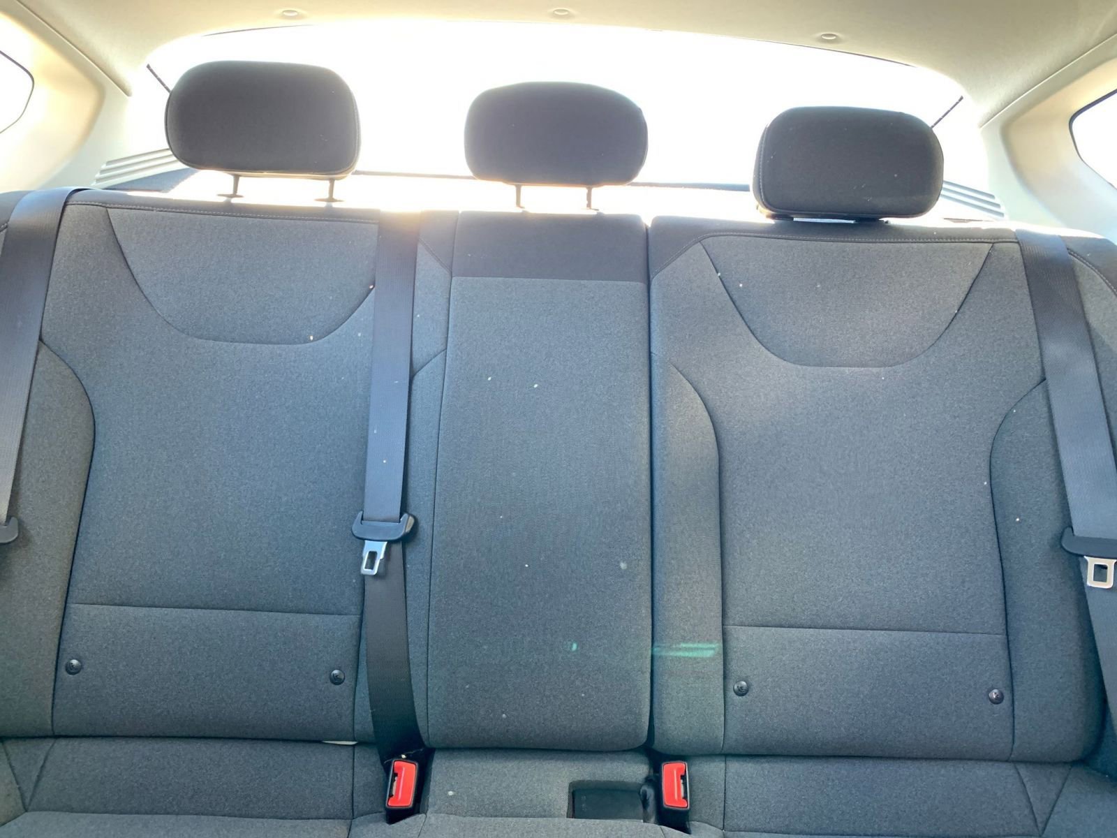 Used 2025 Kia K4 LXS image 37