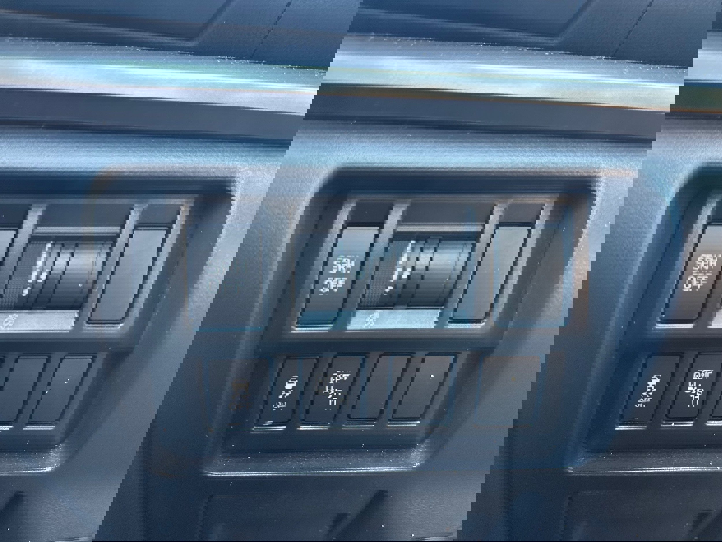 Used 2020 Subaru Impreza 2.0i Limited w/ Popular Package #2 image 21