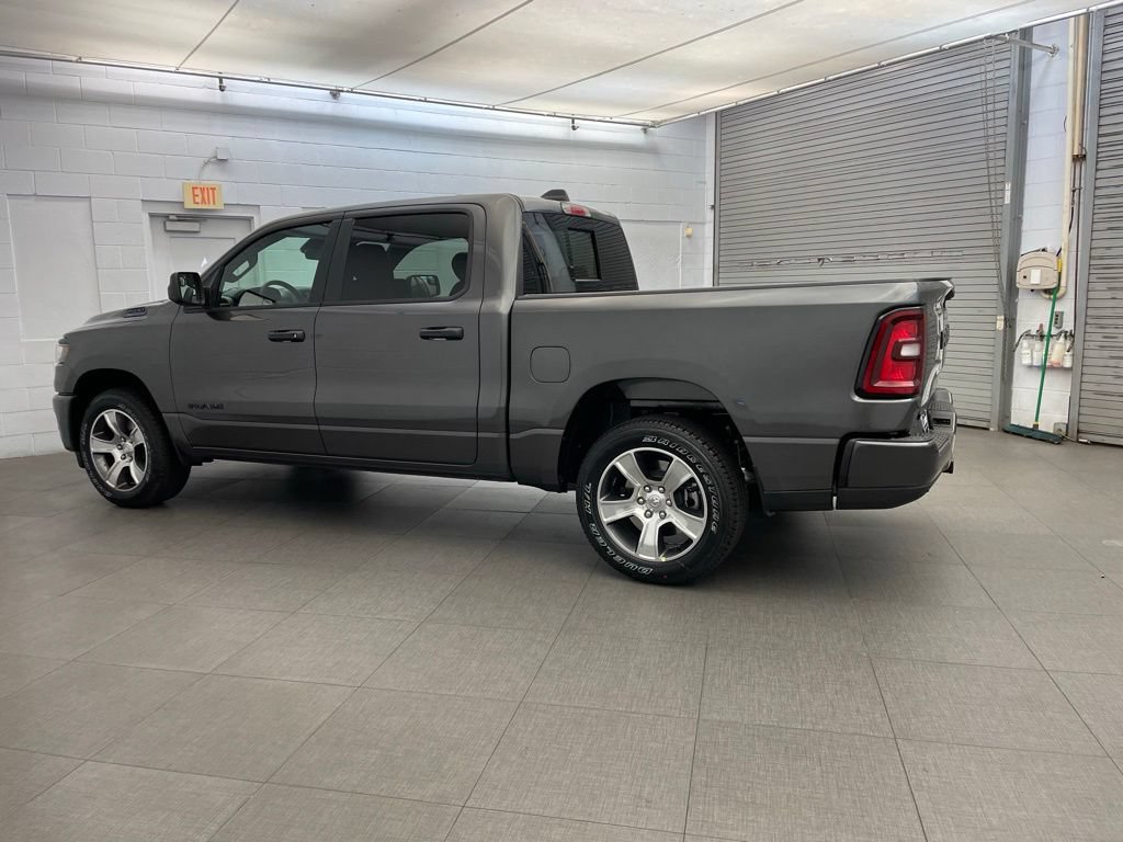 New 2026 RAM 1500 Express RWD image 5