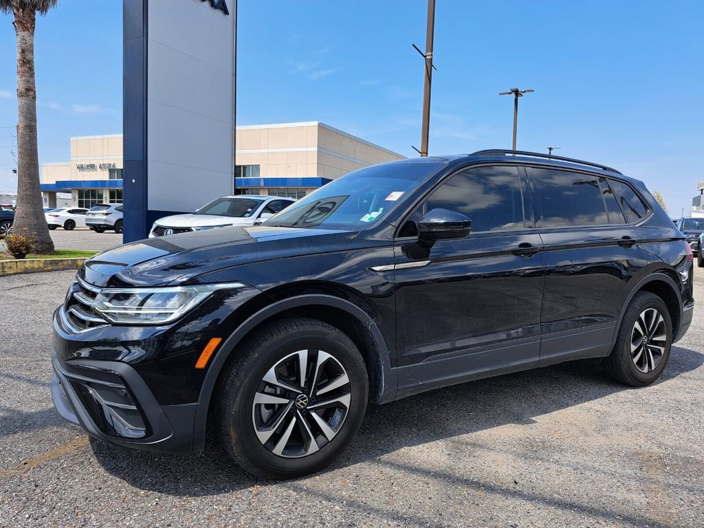 Used 2024 Volkswagen Tiguan S w/ MDO Package, Three-Row image 1