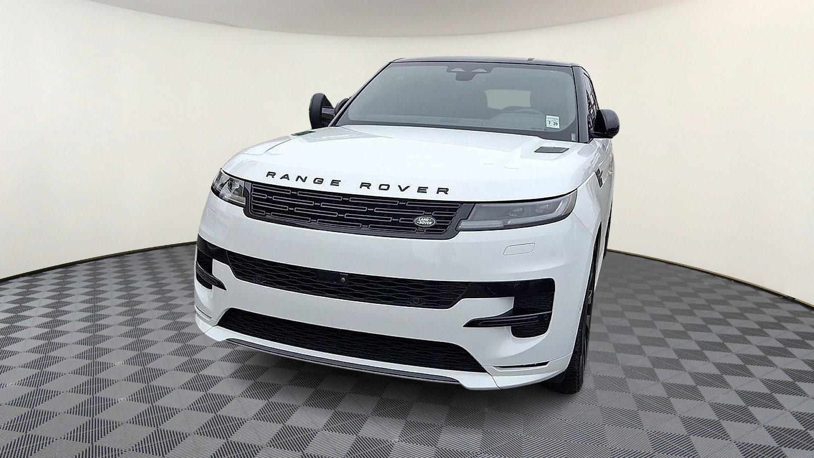 Certified 2024 Land Rover Range Rover Sport Dynamic SE AWD/4WD image 3