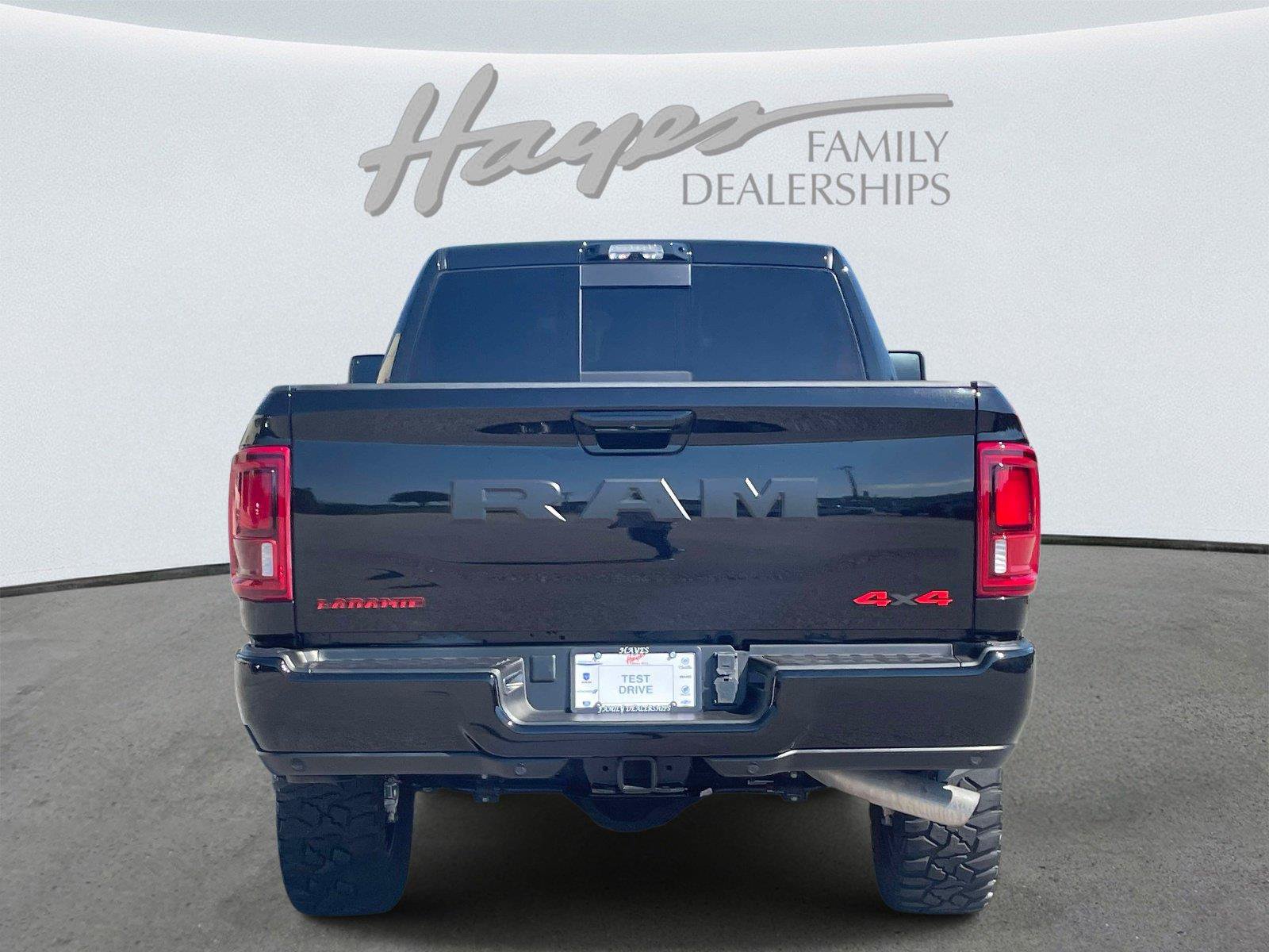 Used 2026 RAM 2500 Laramie w/ Night Edition AWD/4WD image 4