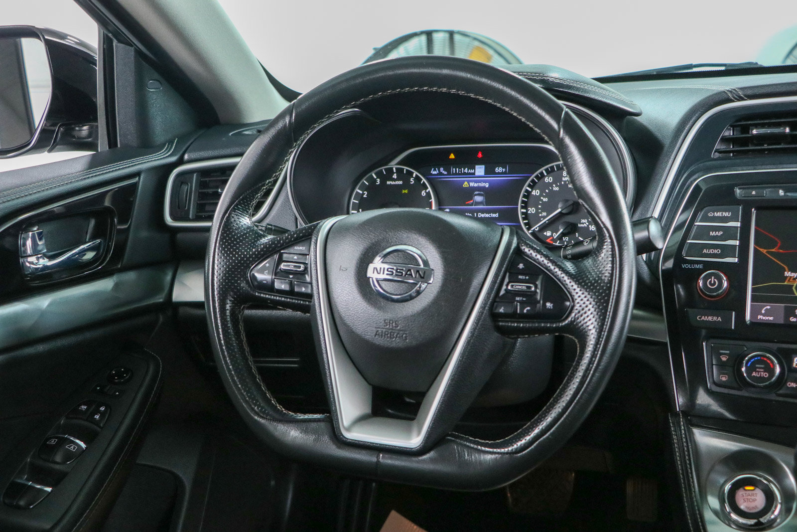 Used 2022 Nissan Maxima SV w/ Floor Mat Group FWD image 12