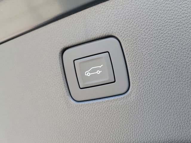 New 2026 Buick Envista Sport Touring w/ Convenience I Package FWD image 9