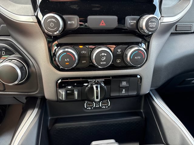 Used 2022 RAM 1500 Big Horn w/ Trailer Tow Group AWD/4WD image 17
