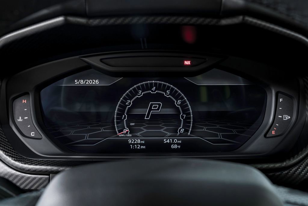 Used 2022 Lamborghini Urus AWD/4WD image 16