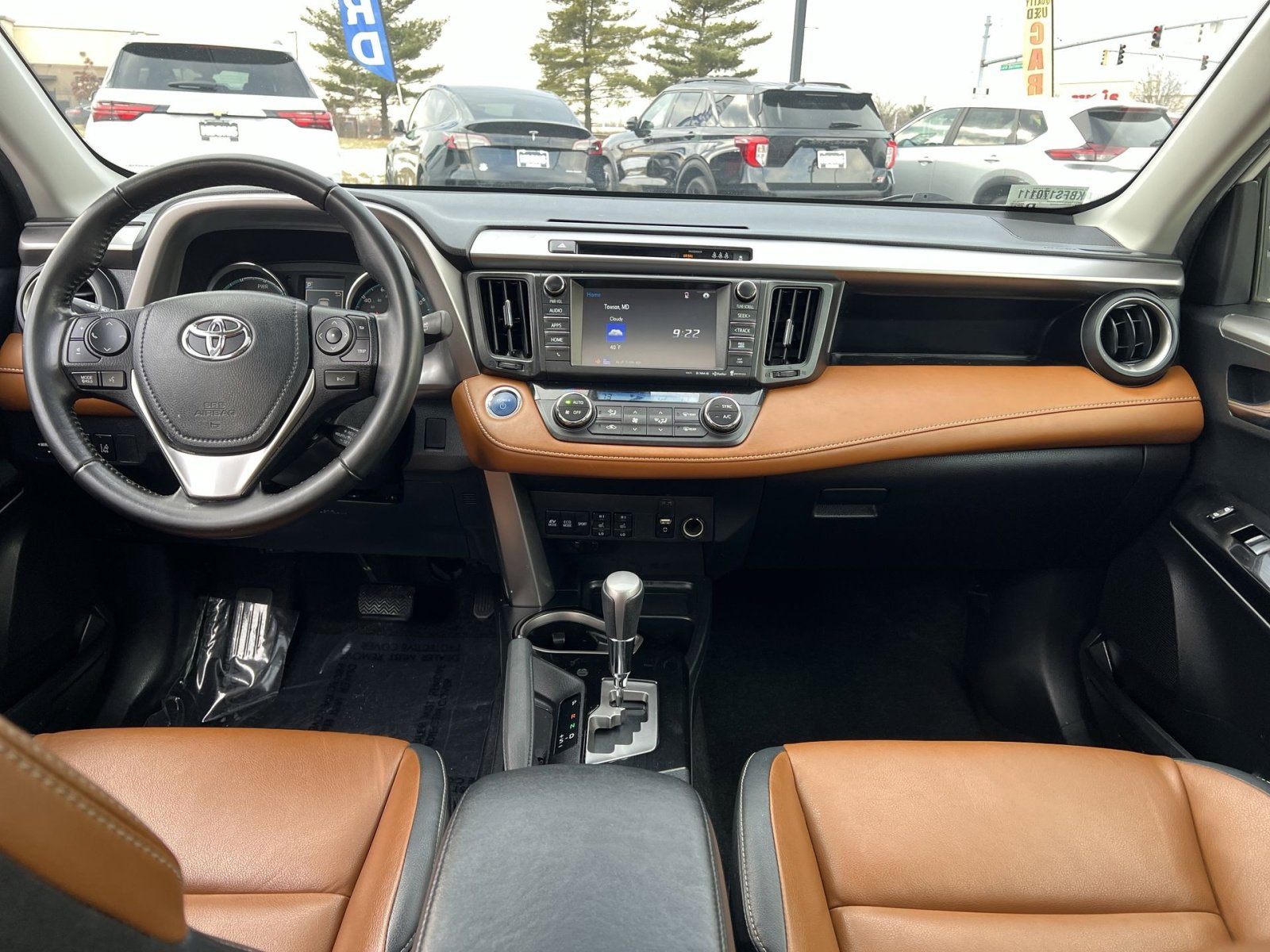 Used 2017 Toyota RAV4 Limited w/ All Weather Liner Package image 23