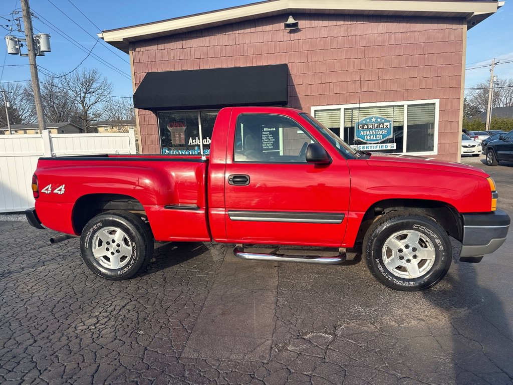 Used 2005 Chevrolet Silverado 1500 LS w/ Light Duty Power Package AWD/4WD image 6