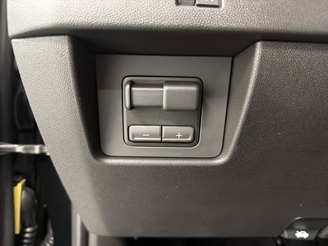 New 2026 Chevrolet Colorado ZR2 w/ Technology Package AWD/4WD image 35