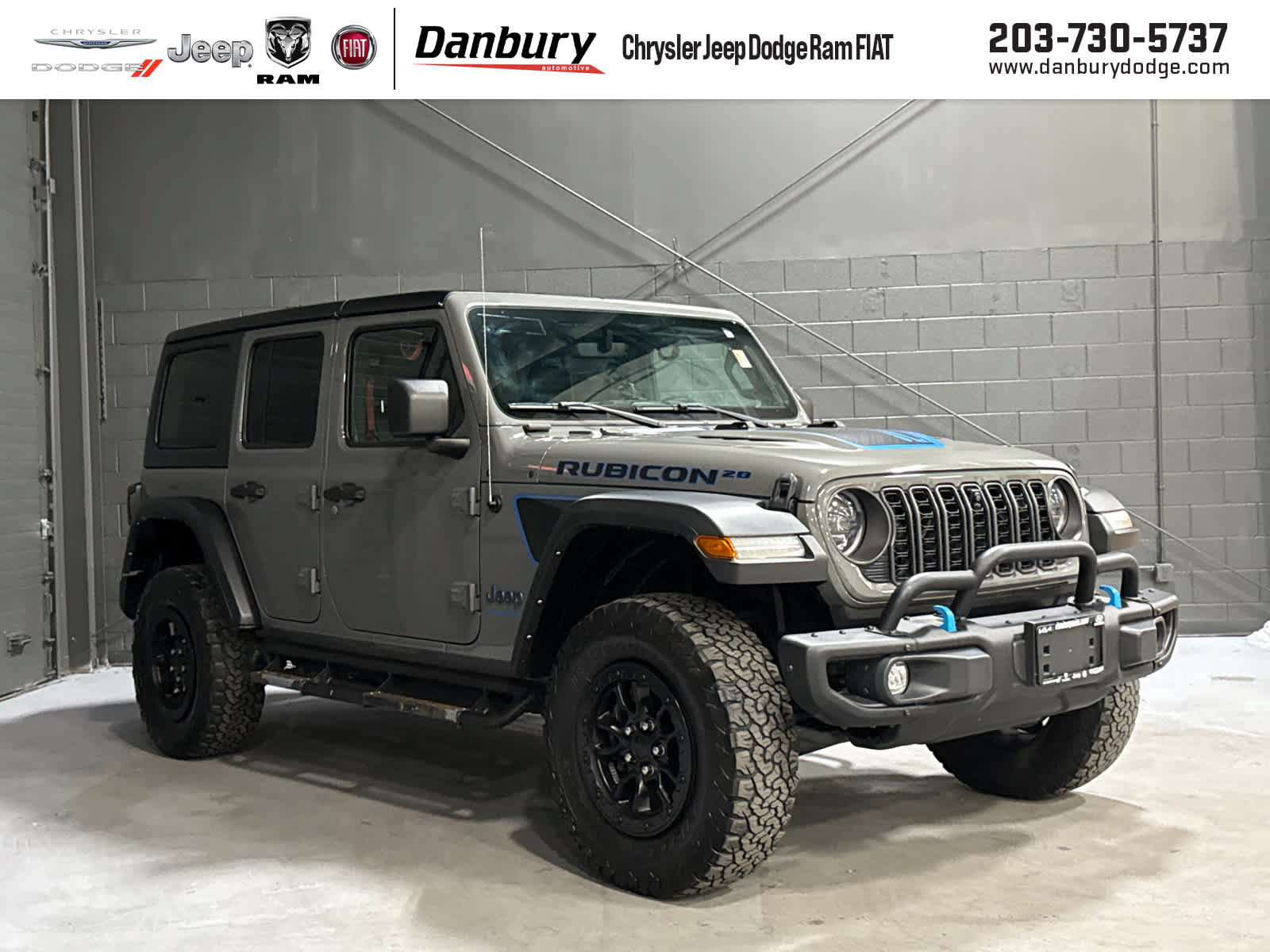 Used 2023 Jeep Wrangler Unlimited Rubicon 4xe AWD/4WD video 1