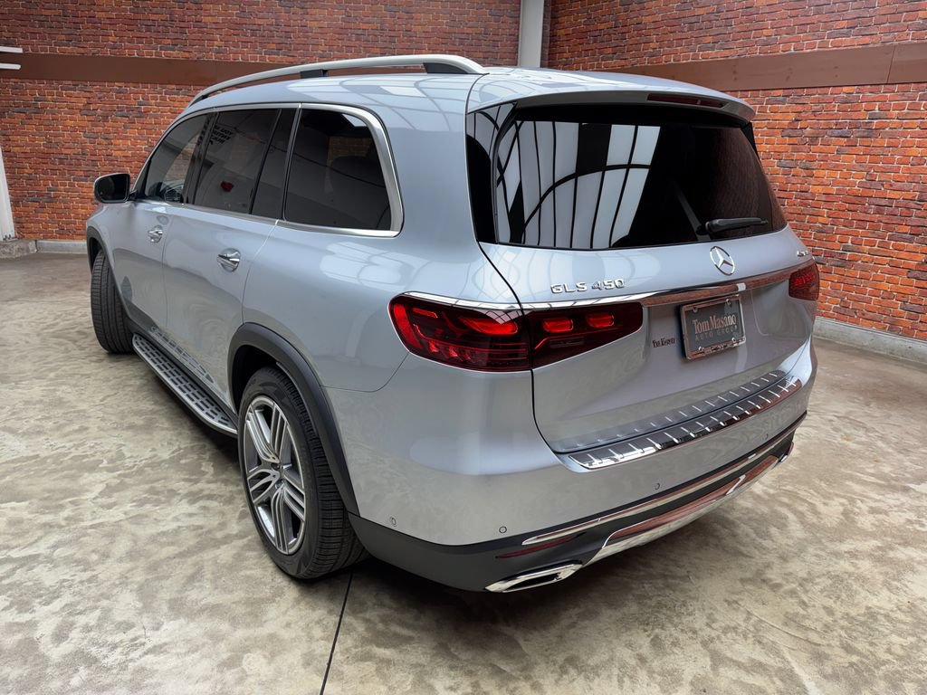 New 2026 Mercedes-Benz GLS 450 4MATIC image 2