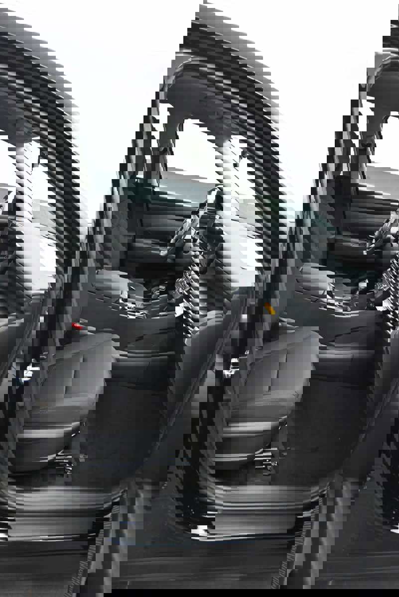 New 2026 Hyundai Venue SEL FWD image 11