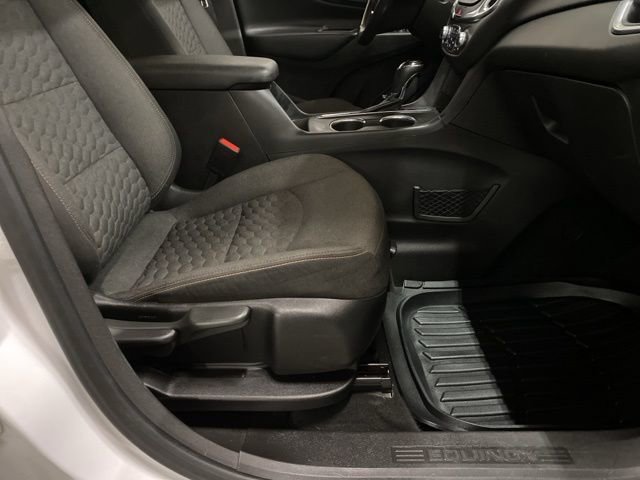 Used 2018 Chevrolet Equinox LT image 77