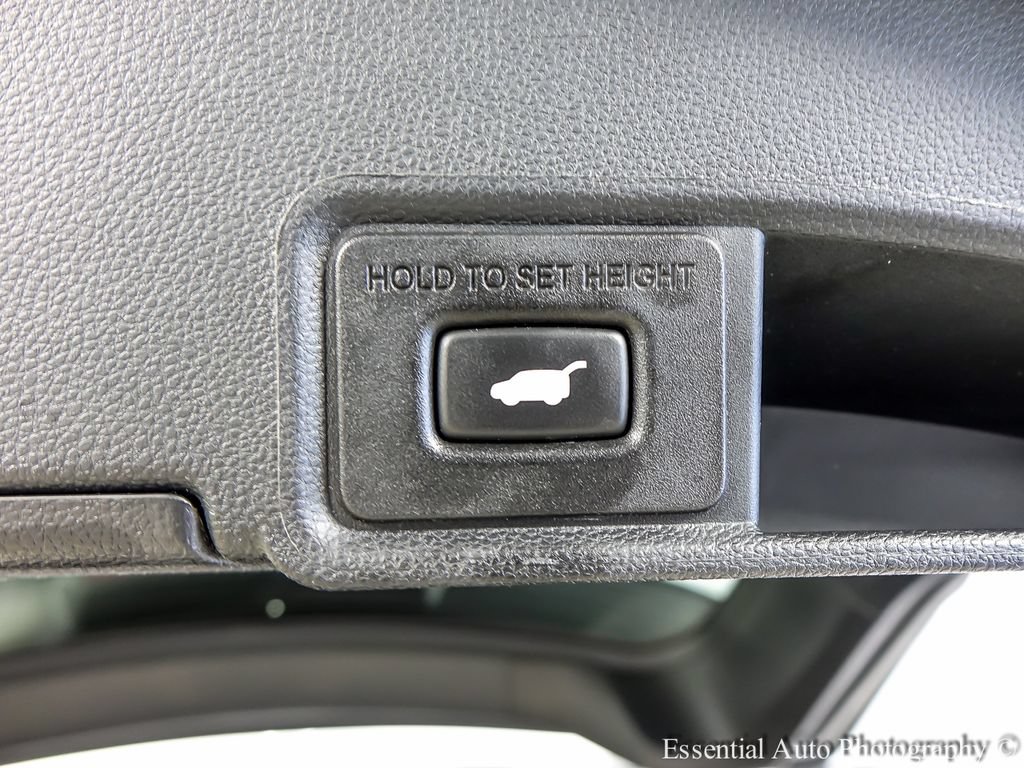 Used 2023 Acura RDX w/ Advance Package AWD/4WD image 25