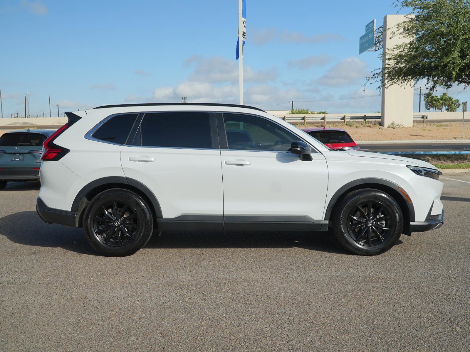 Used 2024 Honda CR-V Sport-L image 4