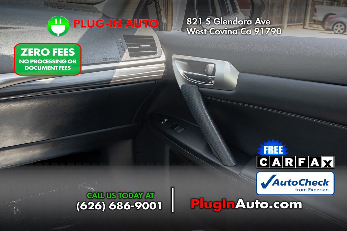 Used 2015 Lexus CT 200h FWD image 16