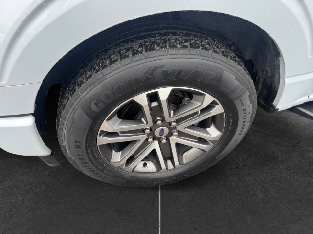 Used 2021 Ford F150 XL w/ STX Appearance Package RWD image 9