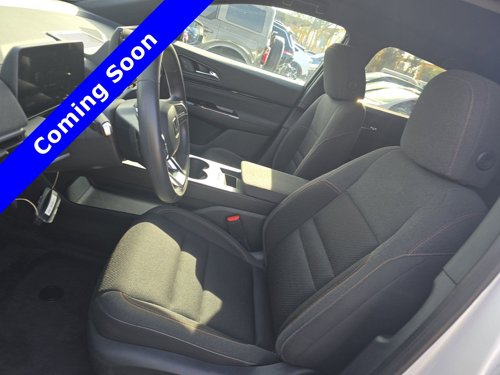 Used 2024 Honda Prologue EX image 4