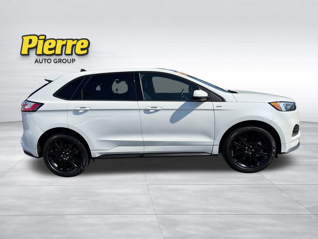 Certified 2023 Ford Edge ST-Line AWD/4WD image 3