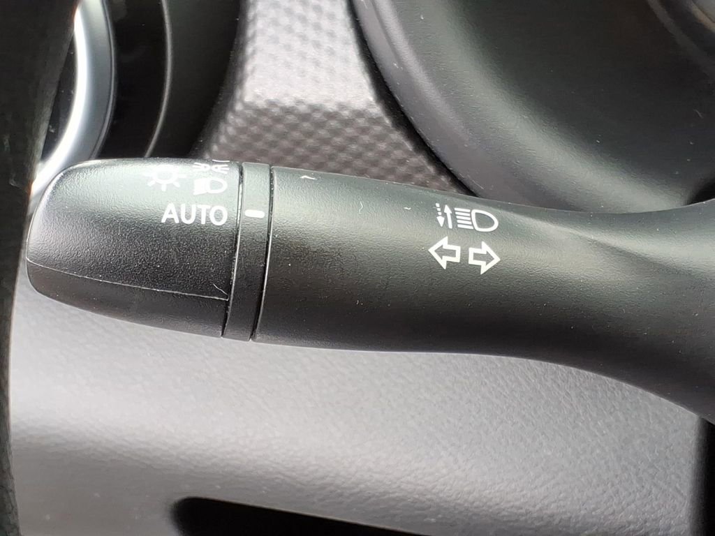 Certified 2023 Nissan Kicks SV FWD image 20