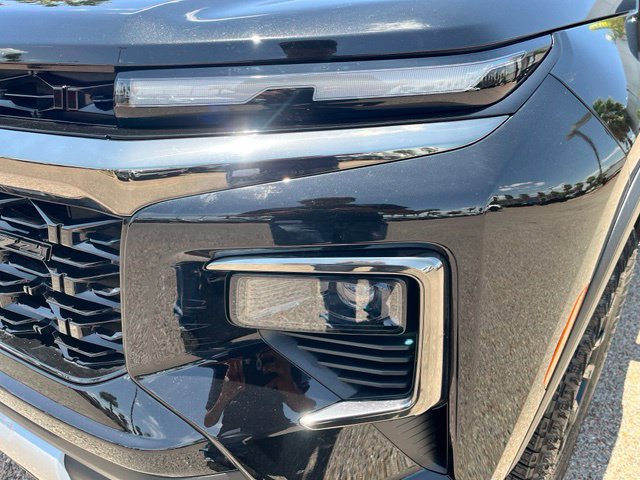 Used 2026 Chevrolet Traverse Z71 w/ LPO, Floor Liner Package AWD/4WD image 4