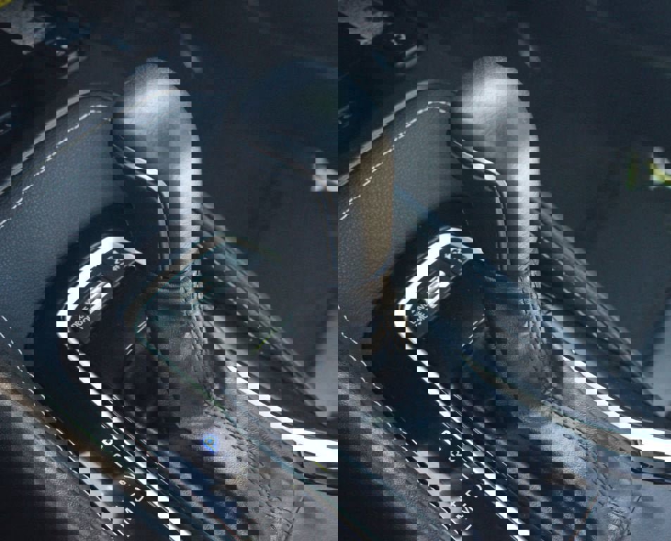 Used 2023 Toyota Corolla XSE image 11