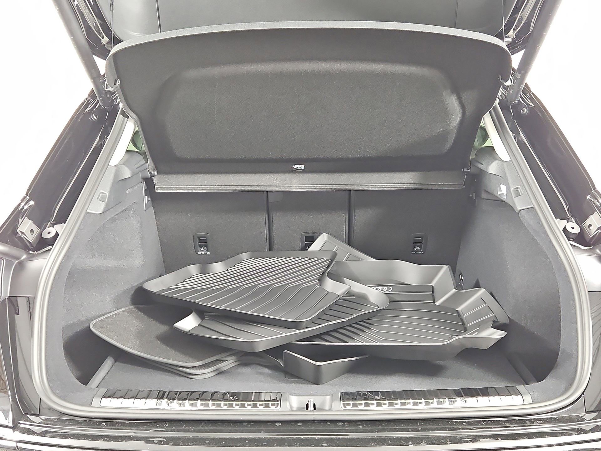 New 2026 Audi Q3 quattro 2.0T image 13