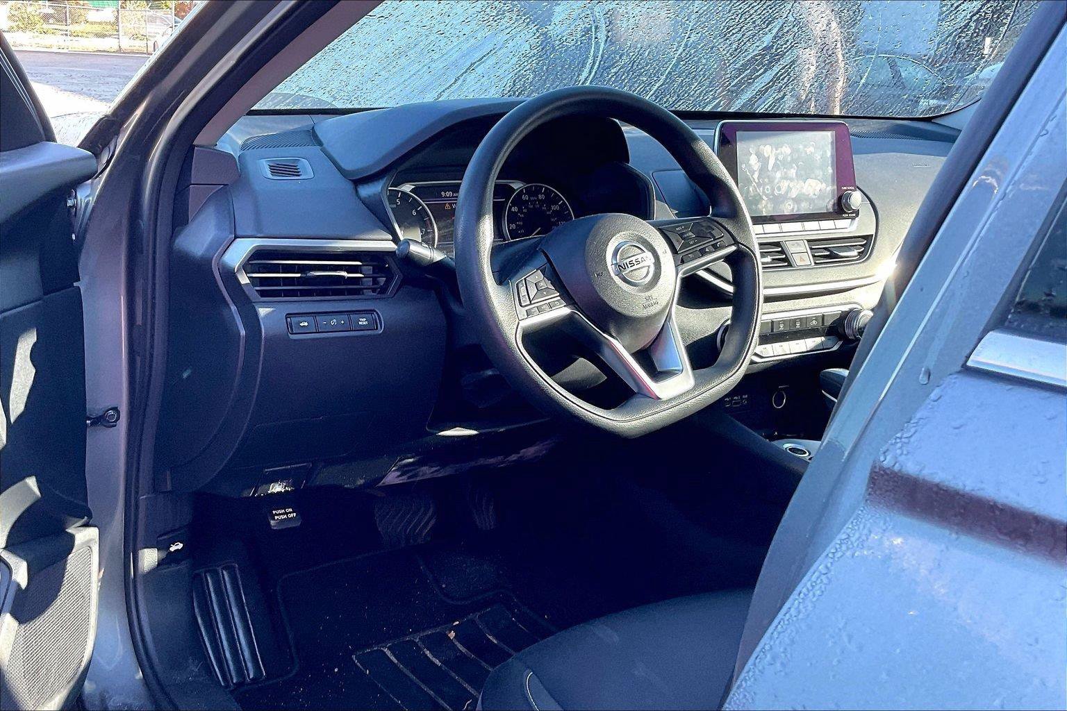 Used 2019 Nissan Altima 2.5 S FWD image 8