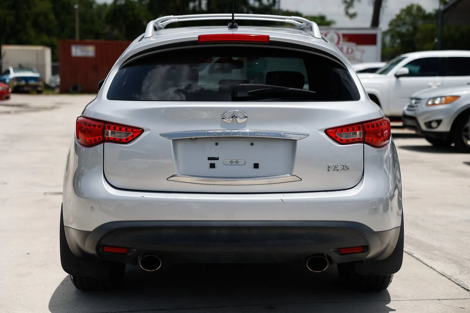 Used 2011 INFINITI FX35 2WD w/ Premium Pkg image 5