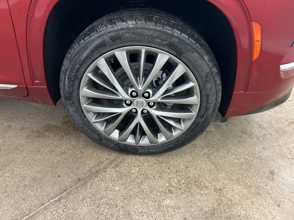 New 2026 Buick Enclave Avenir image 13