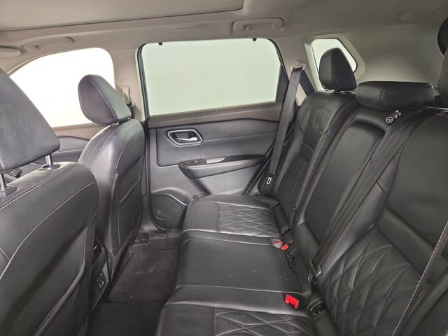 Used 2021 Nissan Rogue Platinum AWD/4WD image 15